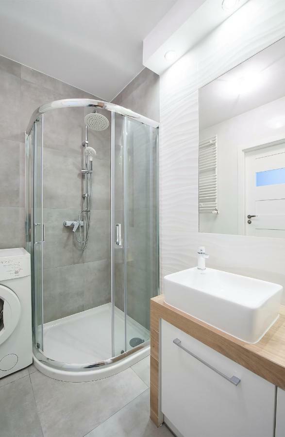 Rabarbar Tobaco Apartment Lodz  Luaran gambar